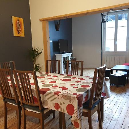 Bourgueil - Grand Appartement Proche Cnpe Chinon Buitenkant foto