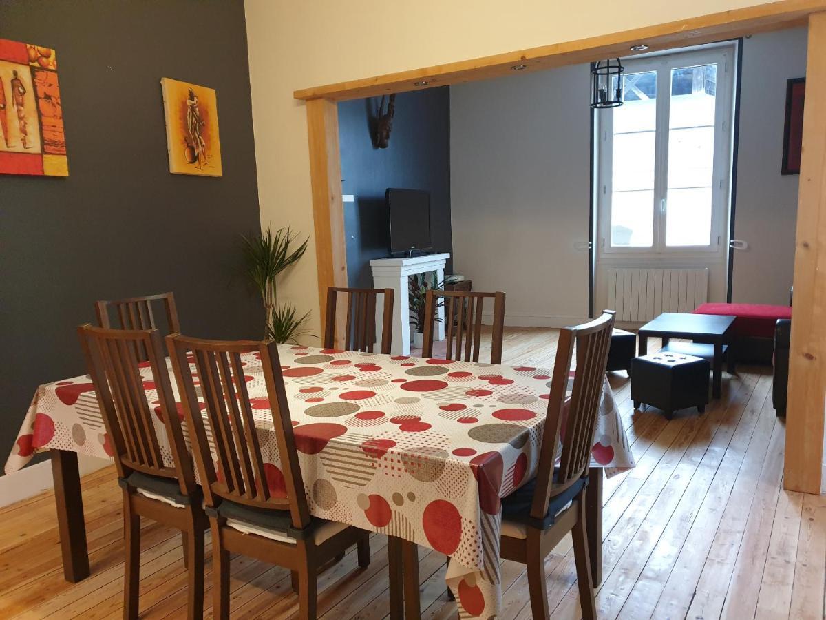 Bourgueil - Grand Appartement Proche Cnpe Chinon Buitenkant foto